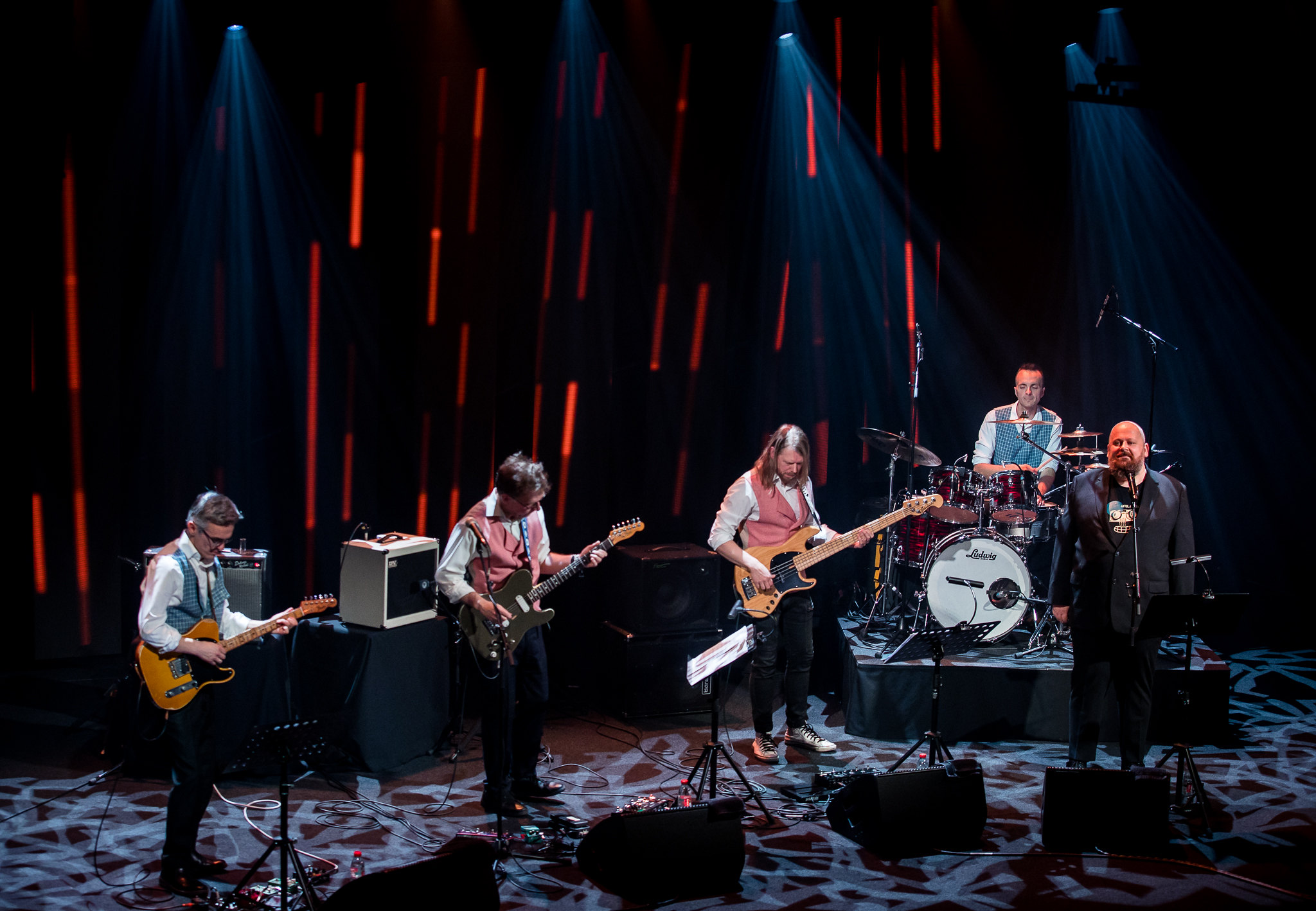 Estonian group Keelepeksjad with singer and poet Jaan Pehk at Von Krahl. © Teet Raik, Ratestuudio