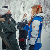 Den børnevenlige performance »Áávu« blev opført på en frossen sø. Billede fra en formiddagsperformance. © Alexey Tselko