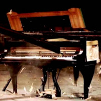 Stillbillede fra Simon Steen-Andersens ‘Piano Concerto’.